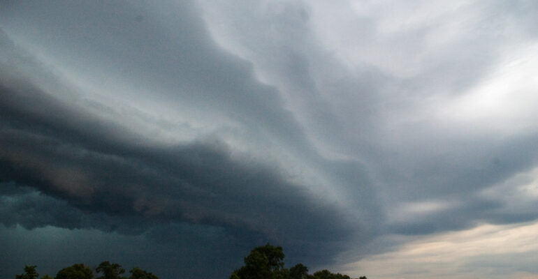Shelf Cloud near Rockford, IL