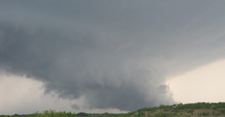 Wall Cloud near Lawn TX