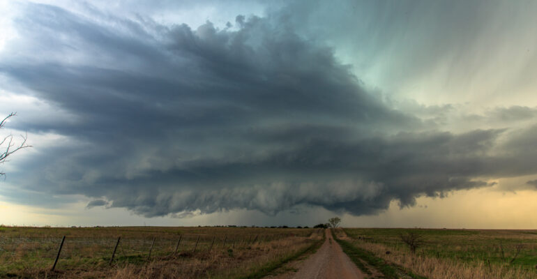 A supercell near Walters, OK on April 10, 2016