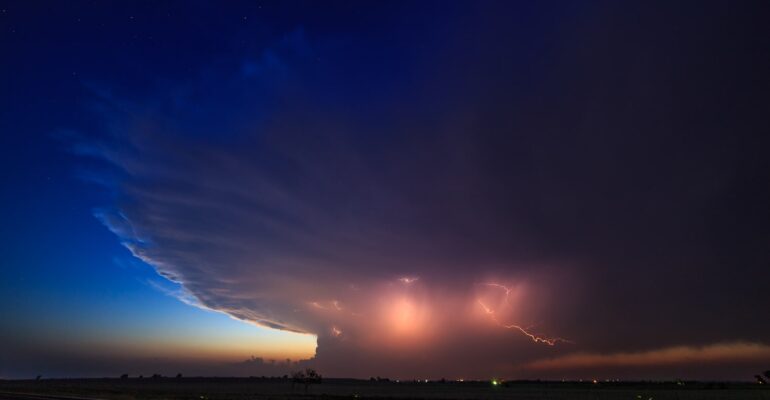 Northern Oklahoma Supercell at dusk near Enid