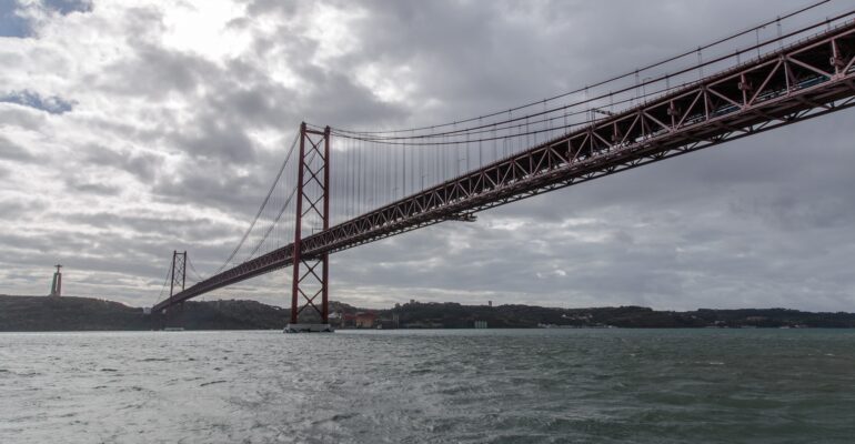 Ponte 25 de Abril Lisbon