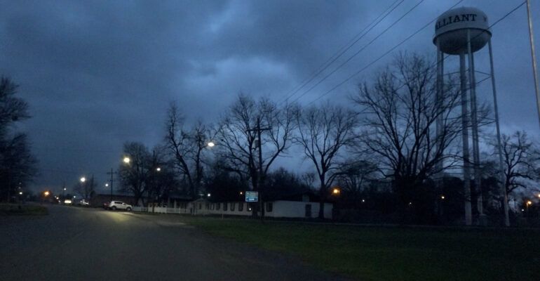 Storm rolls into Valliant Oklahoma