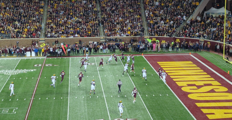 Minnesota vs Michigan