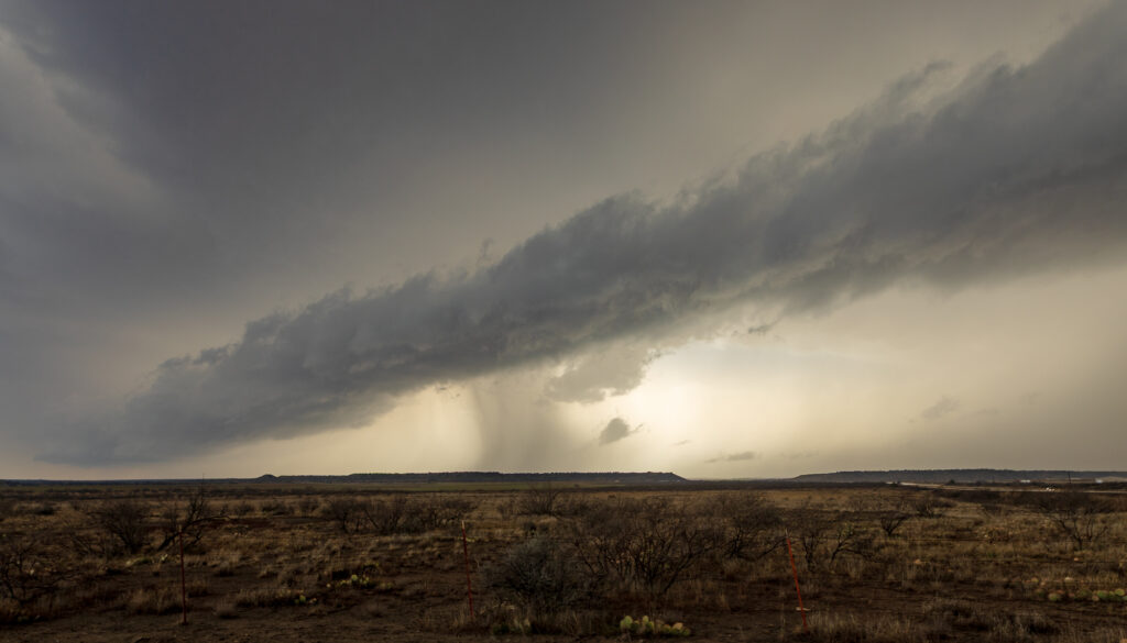 Shelf Cloud near Eldorado Oklahoma